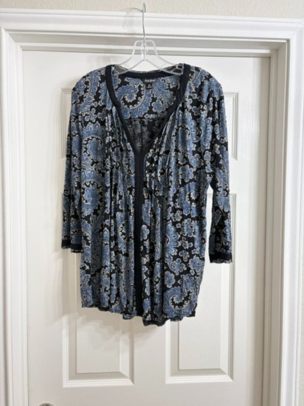 Lucky Brand Women's Blue and Black Design Blouse, Size 2X